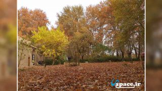 پاییز زیبای اقامتگاه سنتی باغ پهلوان پور - مهریز
